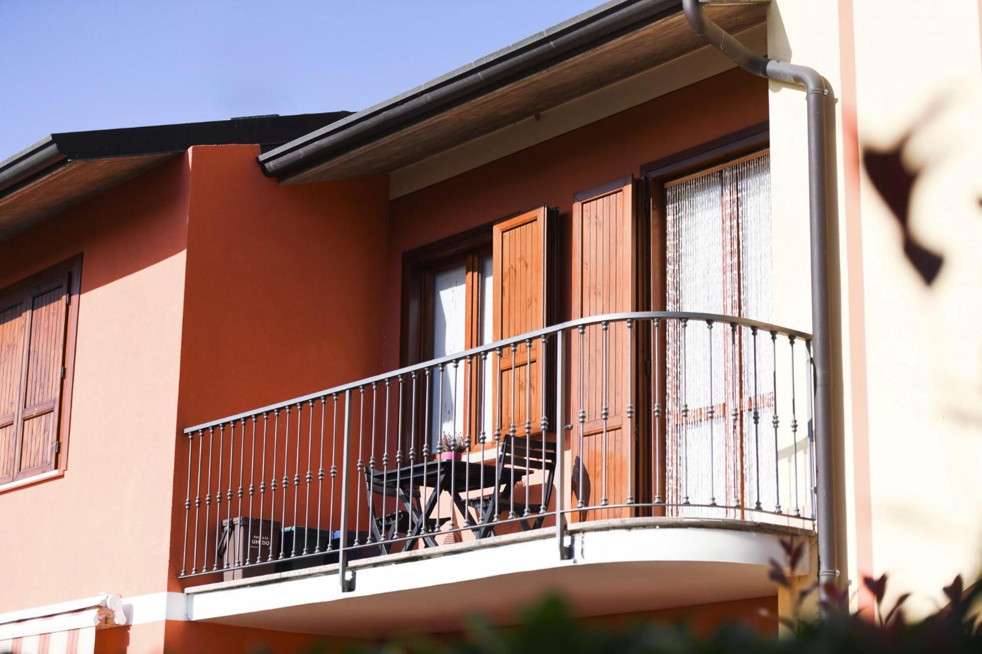 Rovato Entire Apartment In The Capital Of Franciacorta Esterno foto